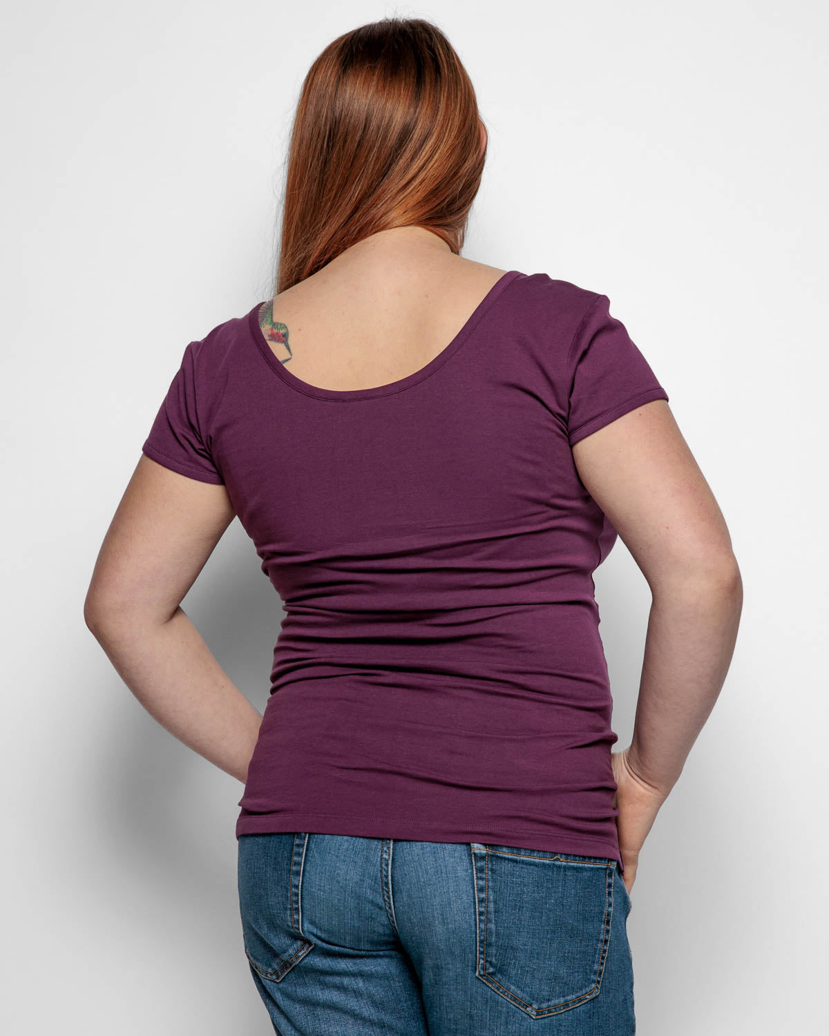 Maternity shirt sleeved t-shirt in Plum Purple Organic Cotton for pregnancy