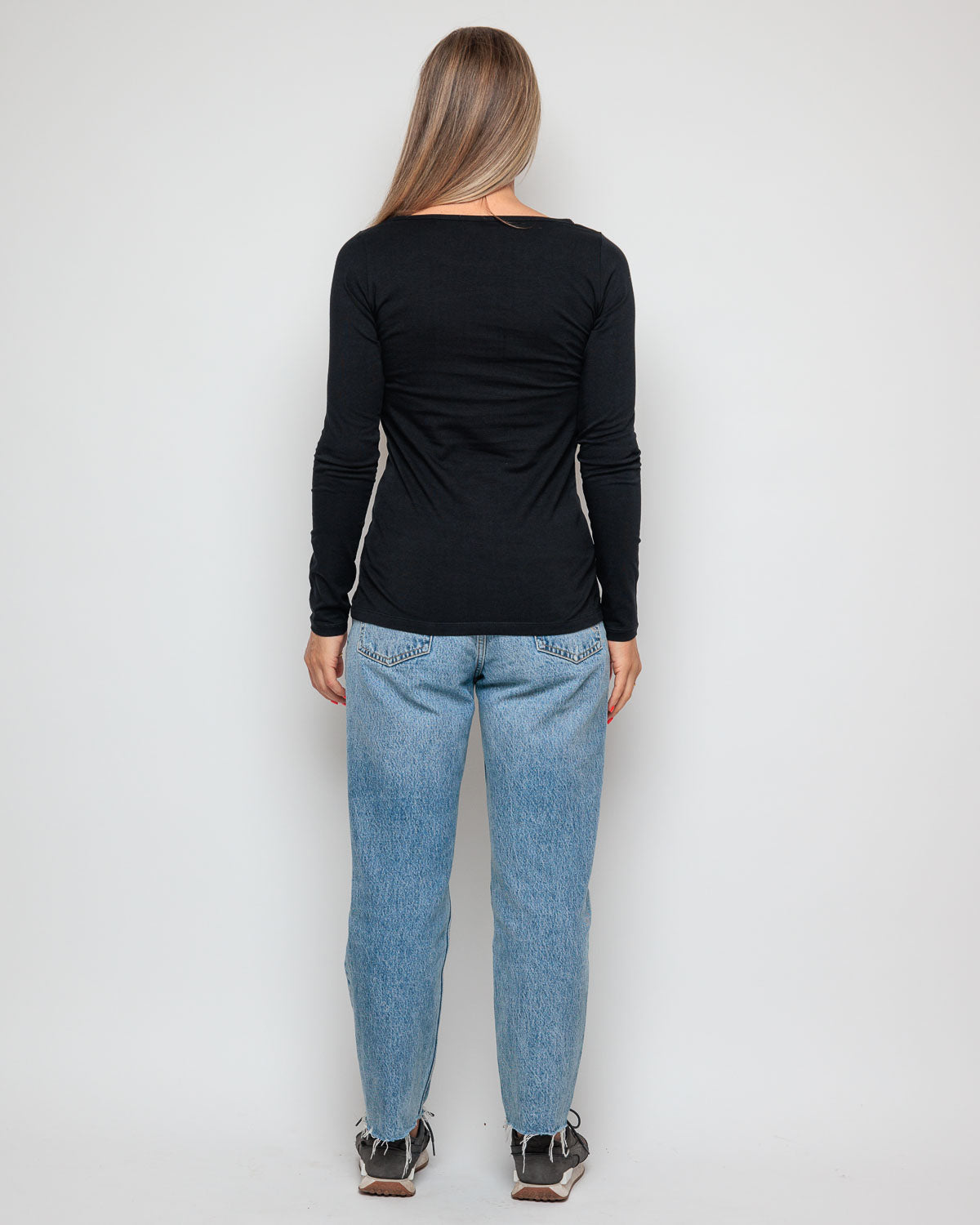 Organic Cotton Long Sleeve Top in black for women