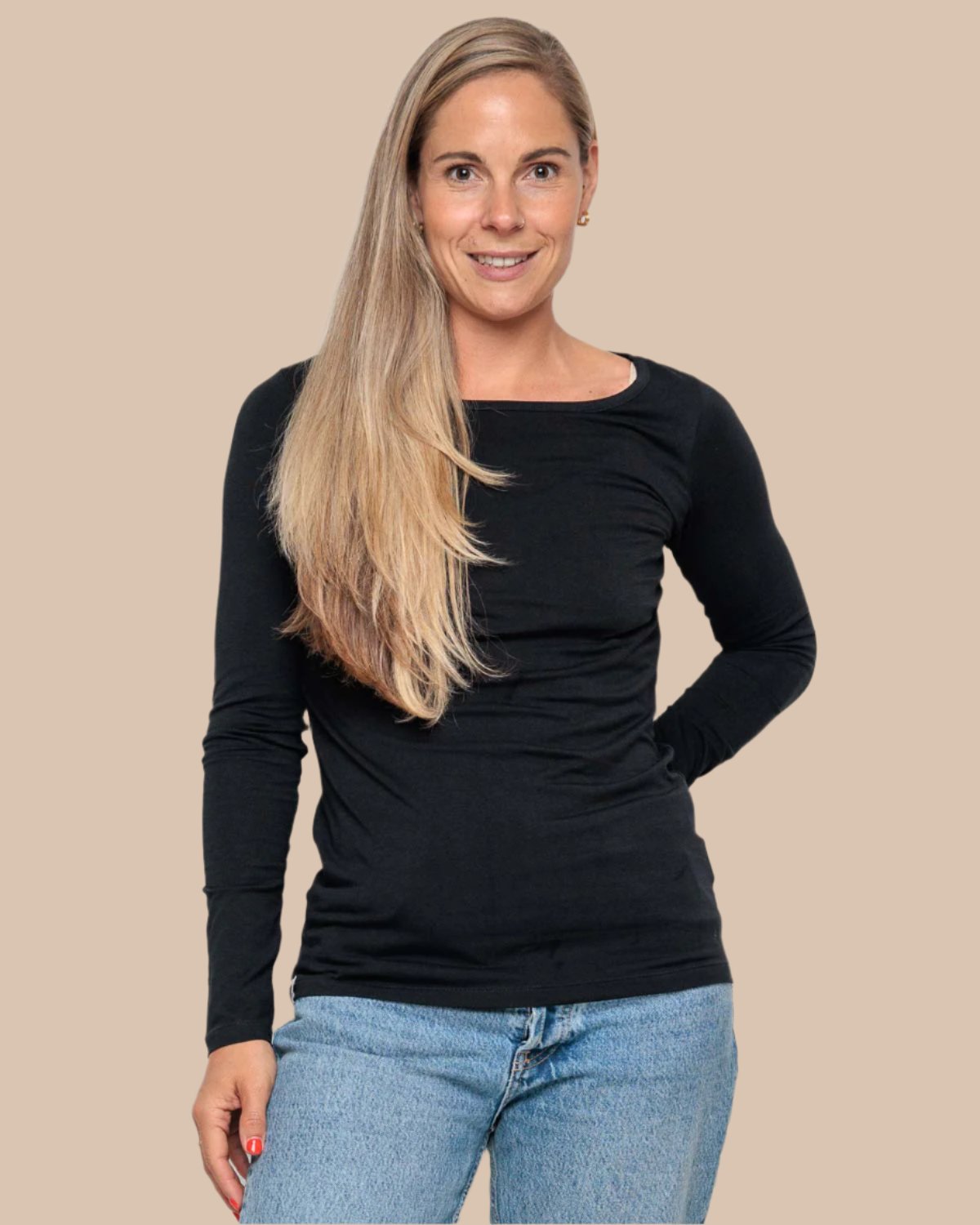 Organic Cotton Long Sleeve Top in black for women