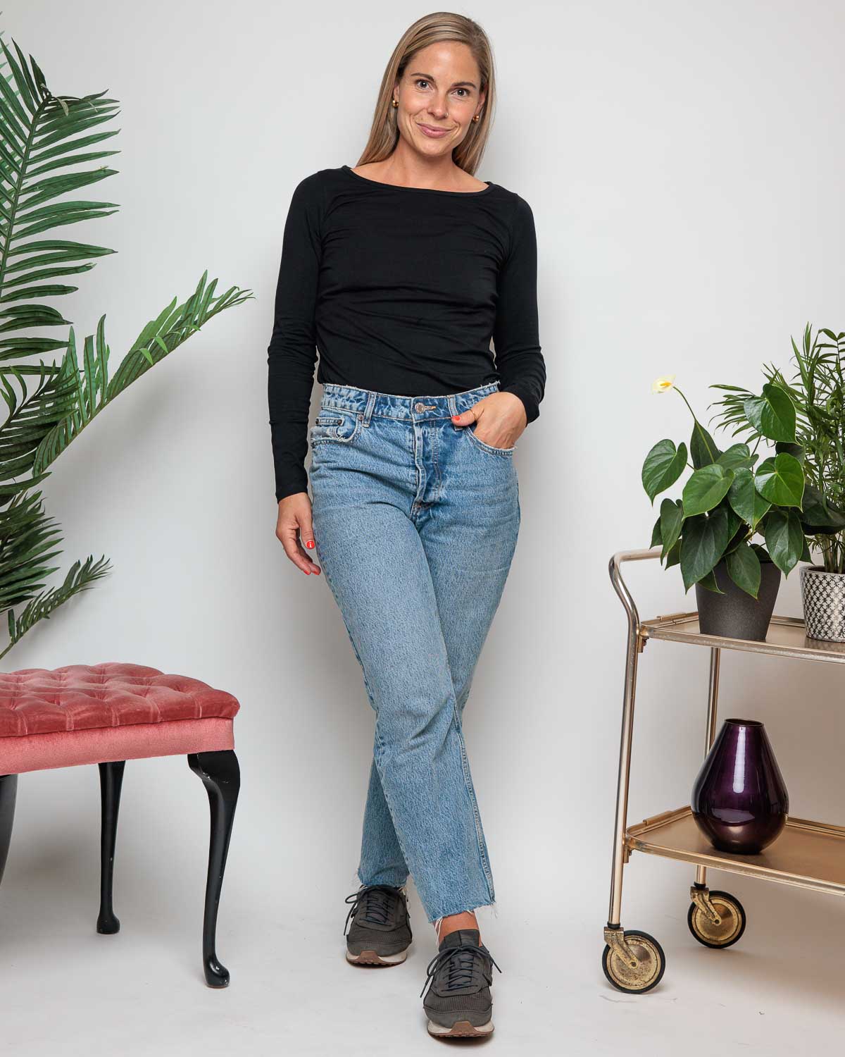 Organic Cotton Long Sleeve Top in black for women