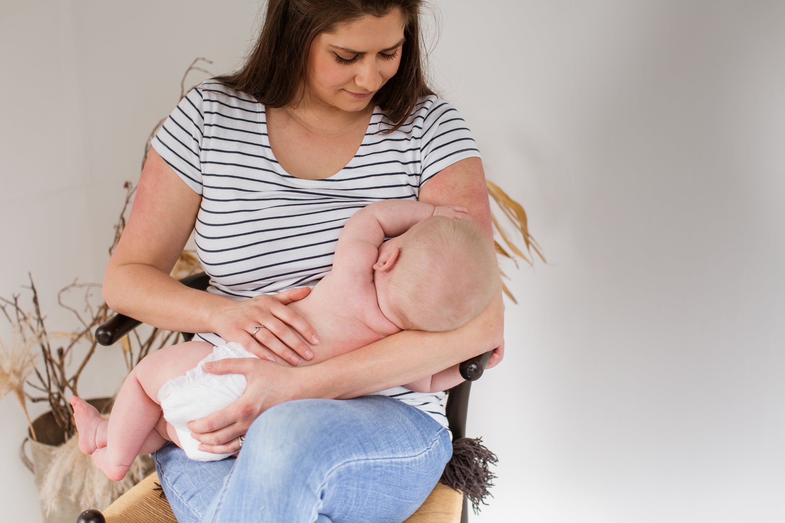 24 Essential Tips for a Healthy Lactation Period