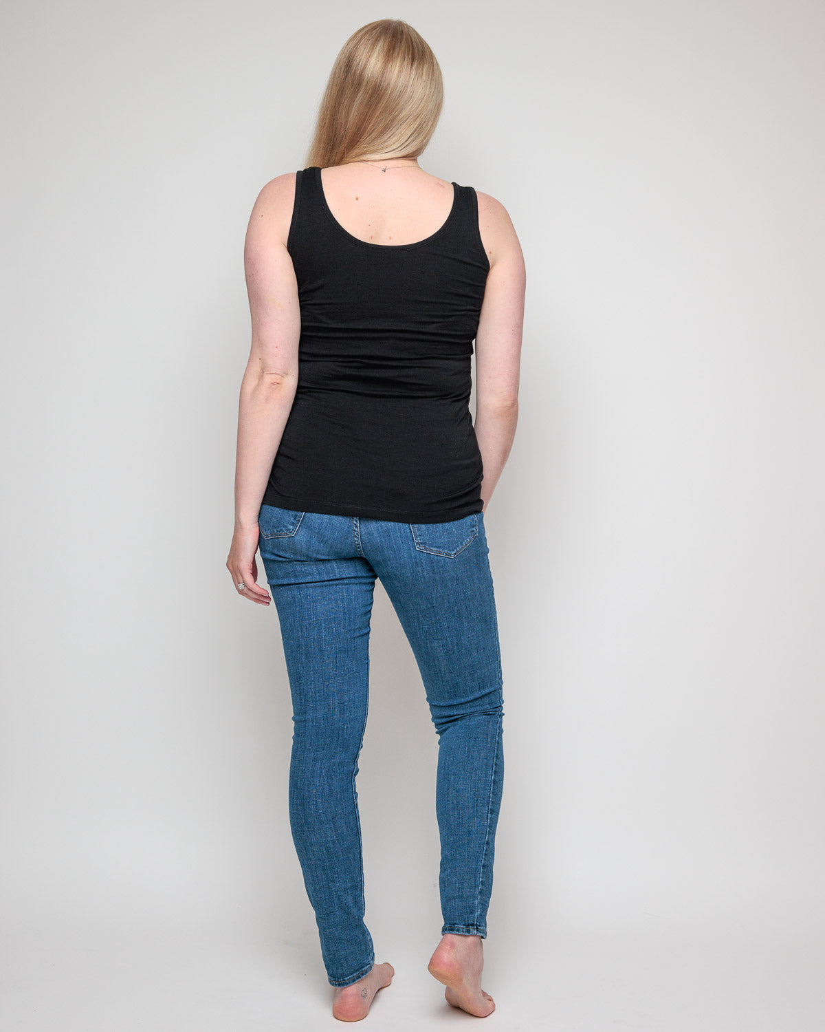 Nursing Vest in Black