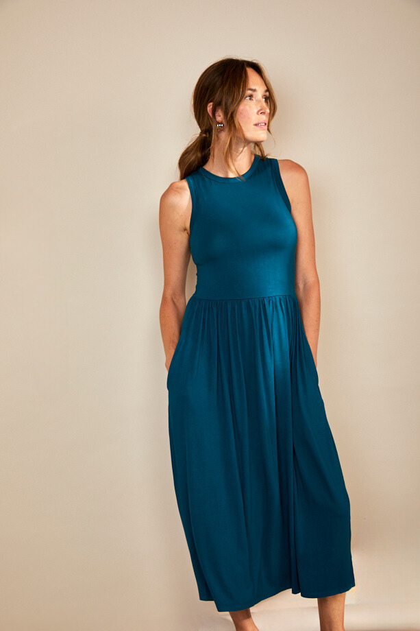 Racer Back Gathered Dress