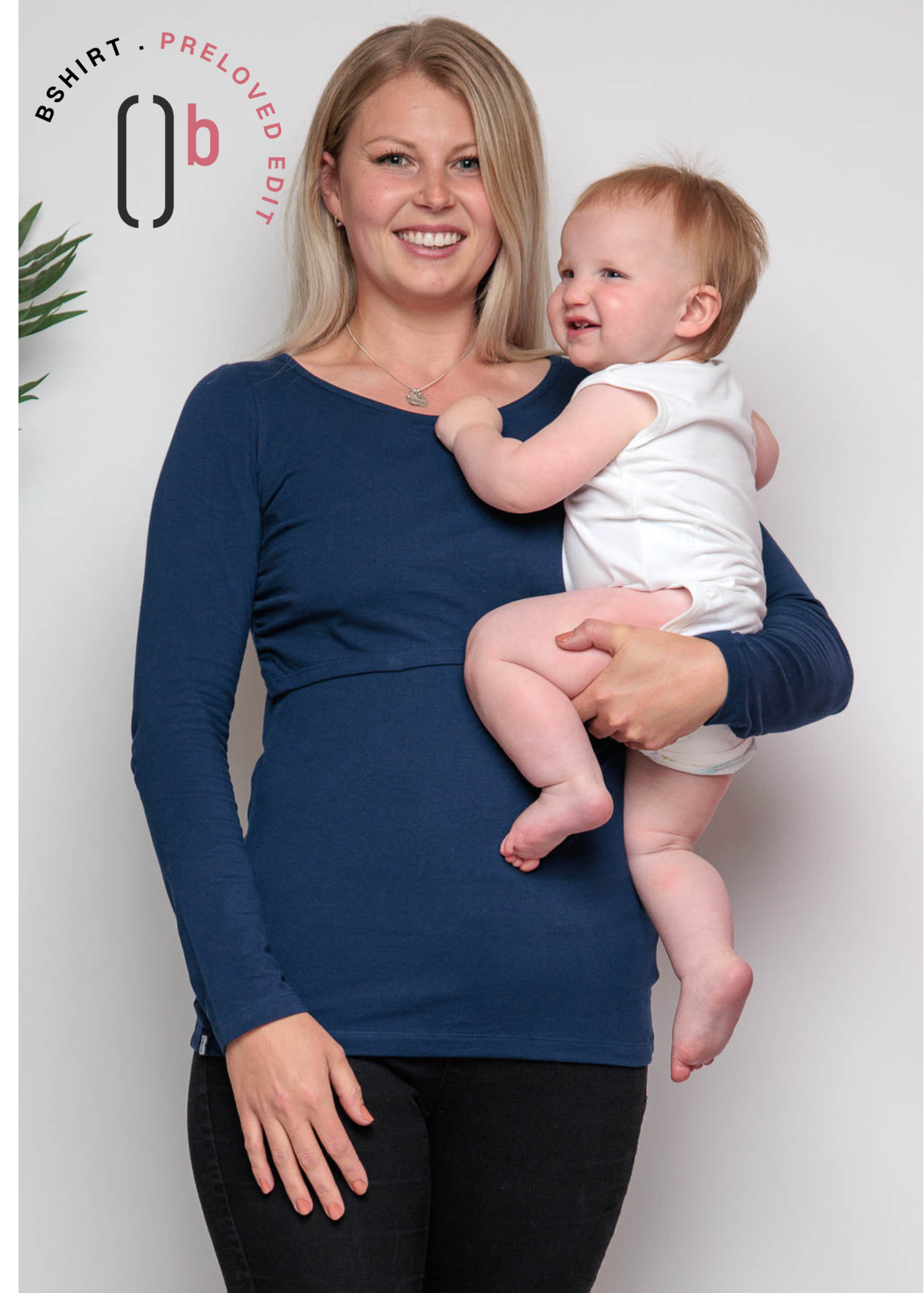 Organic Long Sleeve Breastfeeding Top in Navy *PreLoved*