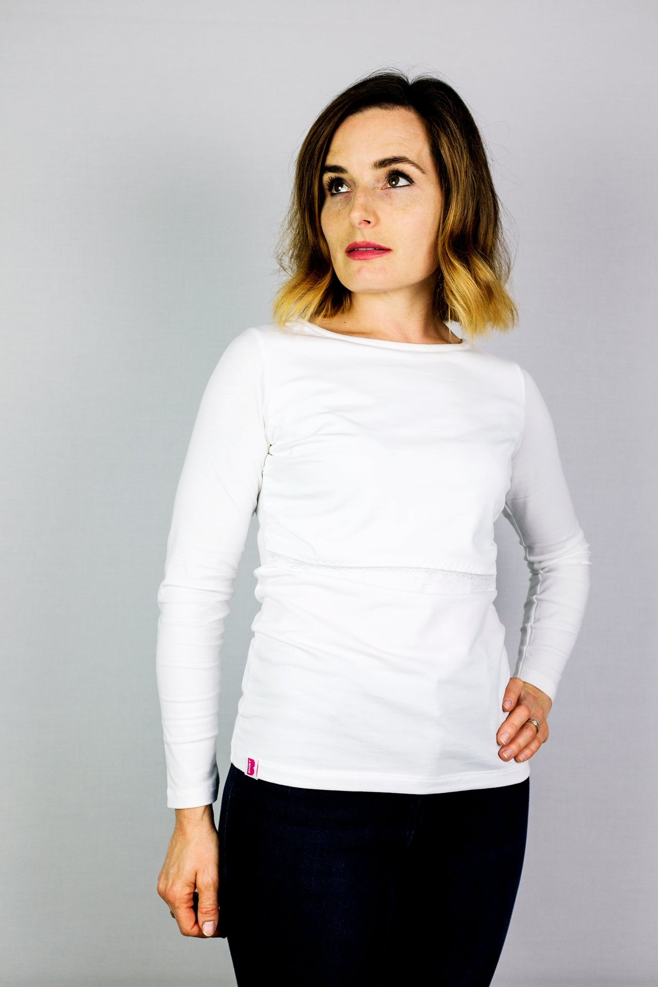Bshirt Nursing long sleeve t-shirt (with lace) in White