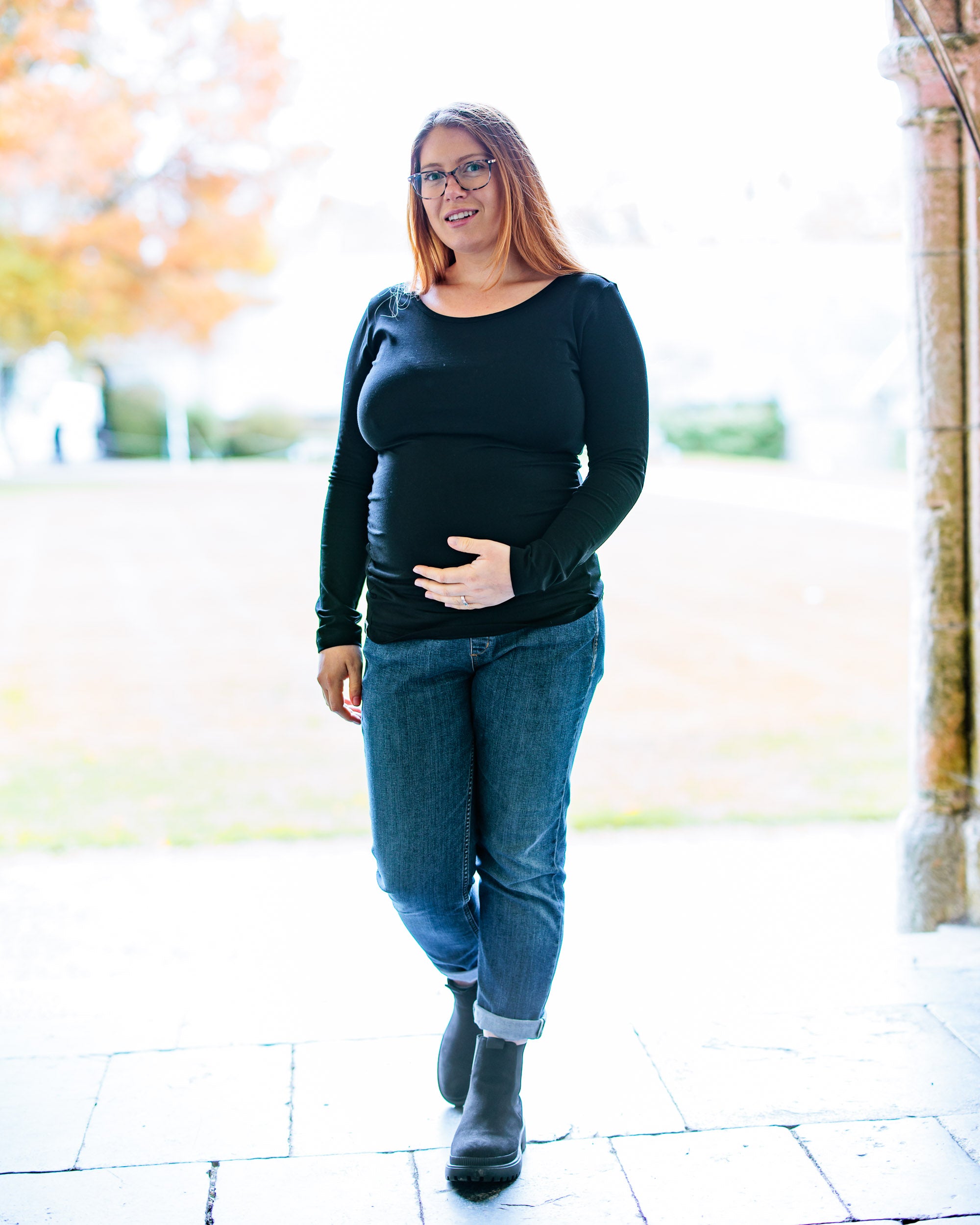 Maternity Long Sleeve Top in Black Organic Cotton for pregnancy